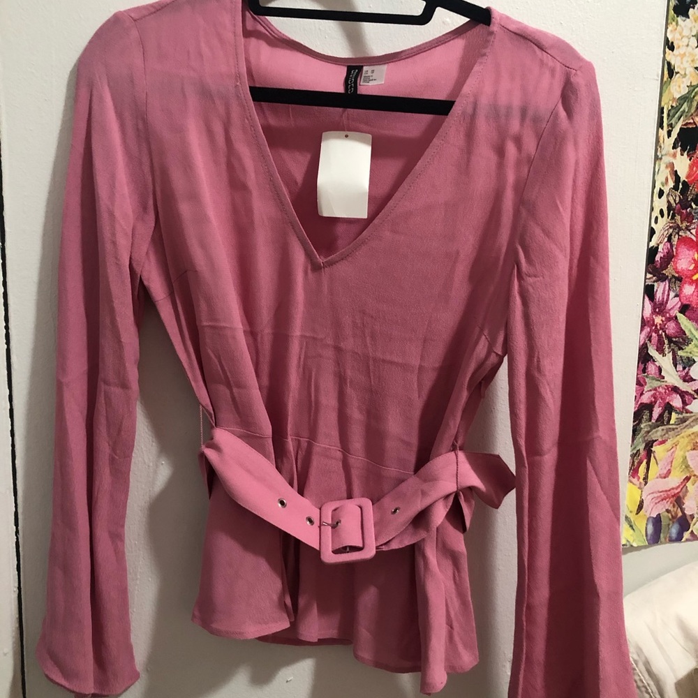H&M belted top